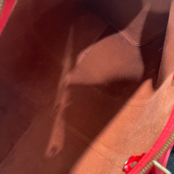 Louis Vuitton Epi Leather Weekender Bag 45 Vintage (176315) - Picture 12 of 13